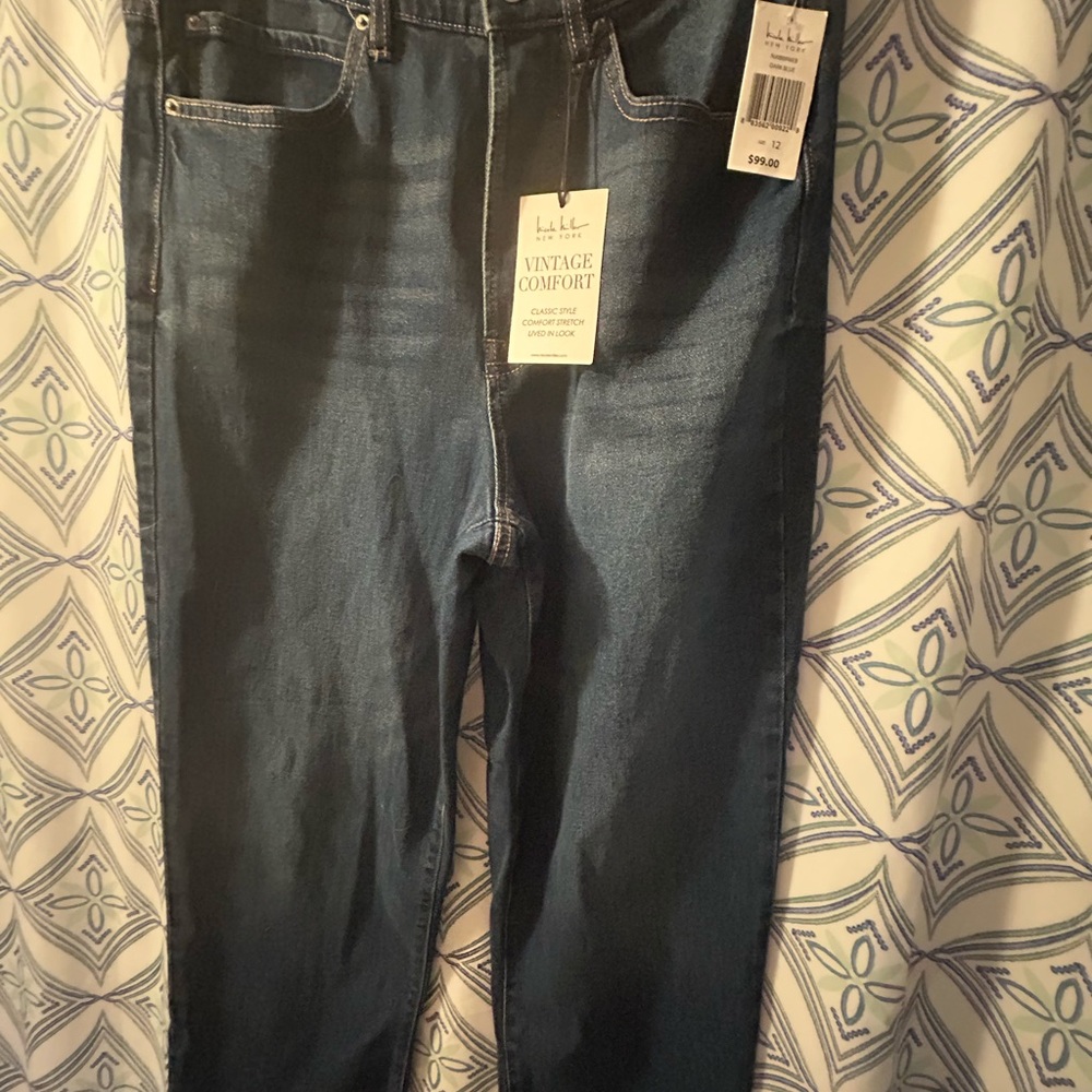 NWT Nicole Miller Vintage Comfort Jeans in Deep Blue W/Pockets “Worn Style” - Picture 4 of 16